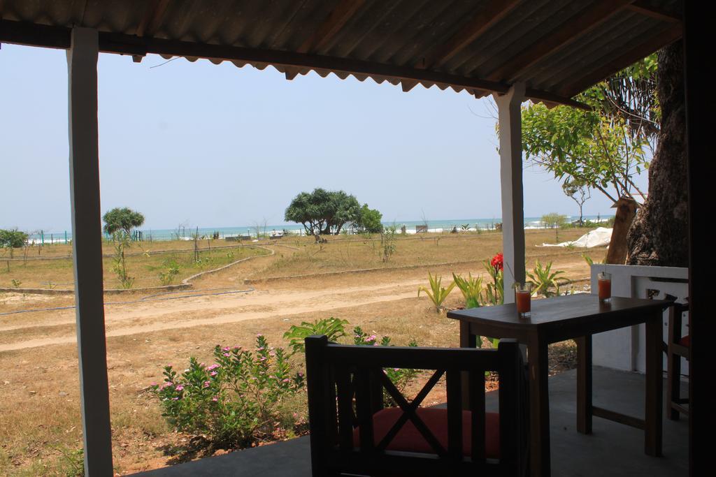 Bliss Bay Nilaveli Hotel Exterior foto