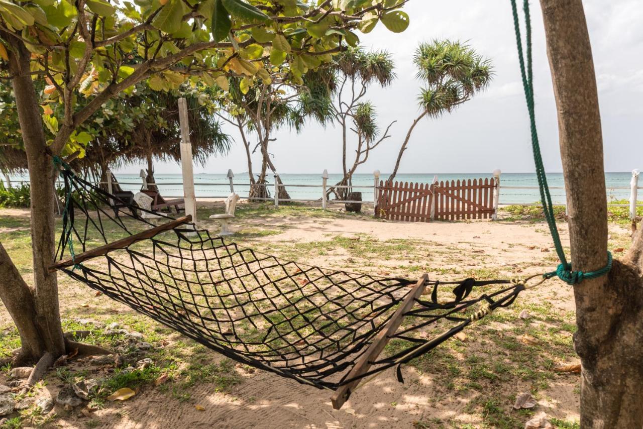 Bliss Bay Nilaveli Hotel Exterior foto